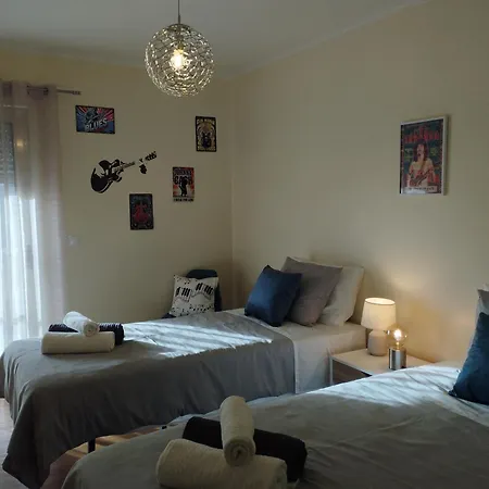 Groovy Ponta Delgada