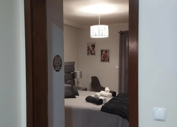 Groovy * Ponta Delgada